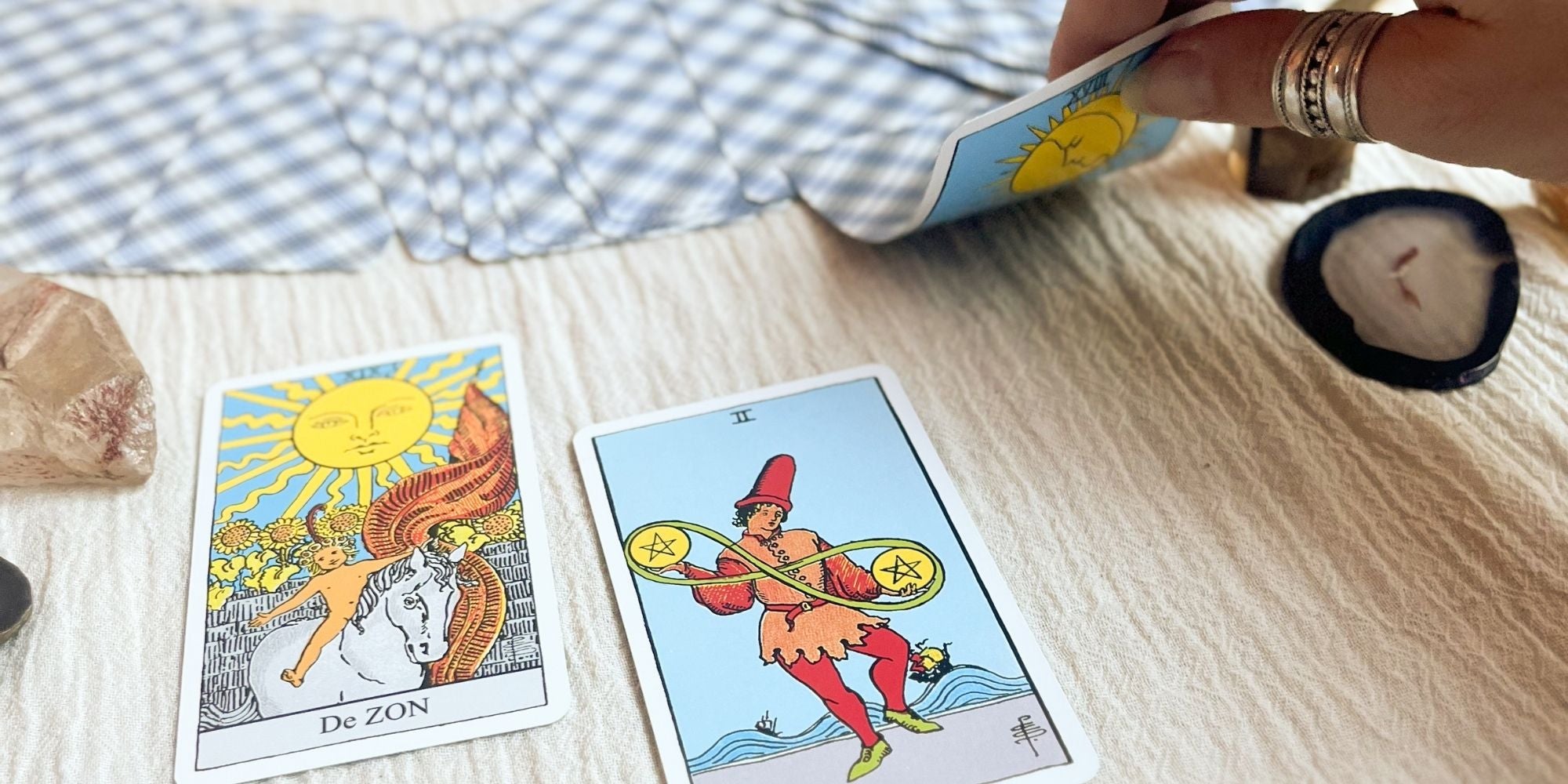 Zo doe je een kaartlegging met tarot