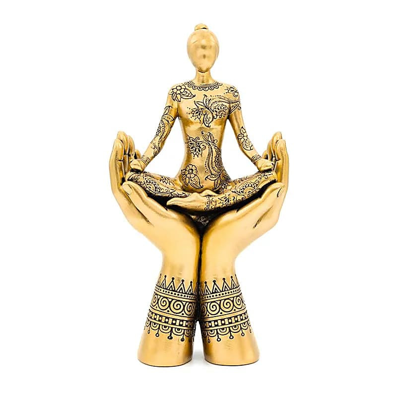 Beeld Yoga meditatie handen goudkleurig