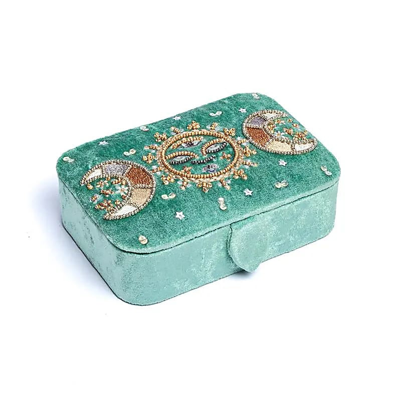 Sieraden / tarotdoos fluweel mint met maanfasen