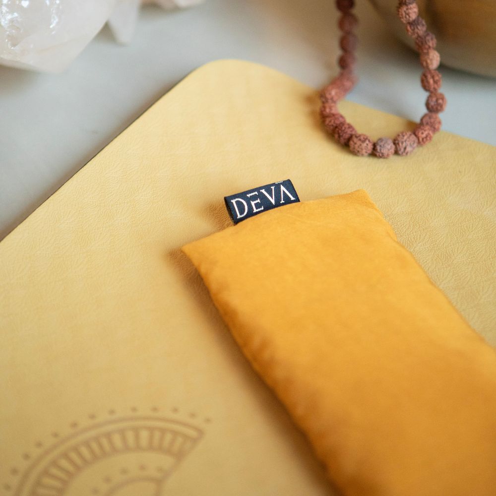 Deva Yoga - Oogkussen lavendel zijde - Golden Glow