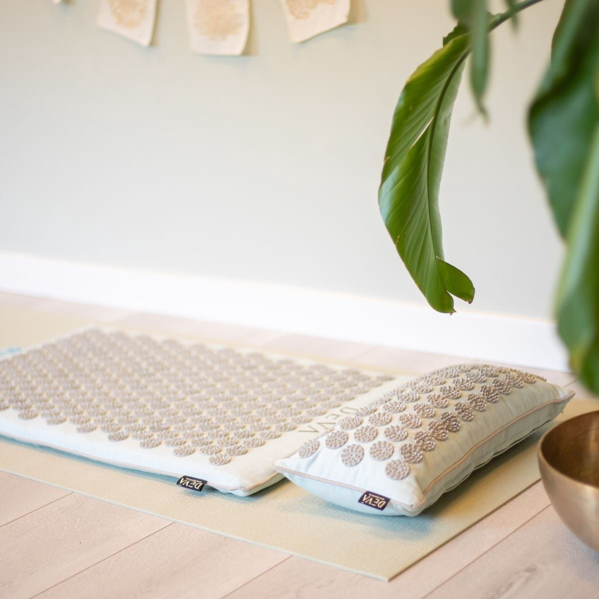 Deva Yoga - Spijkermat kussen - Mint Green Mandala