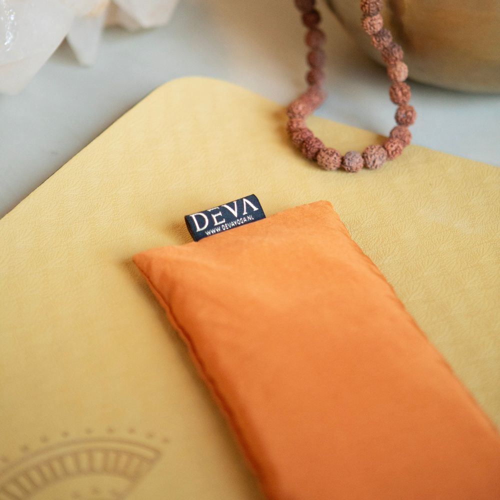 Deva Yoga - Oogkussen lavendel zijde - Terra