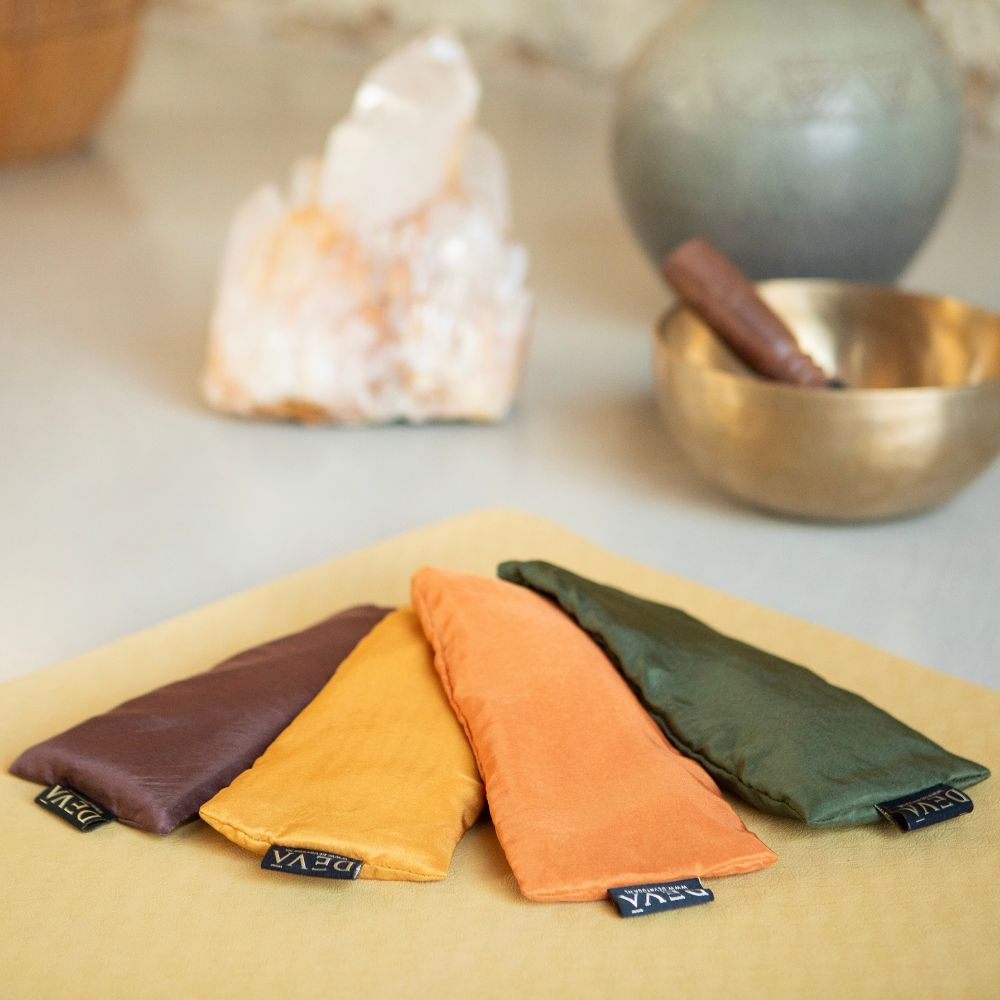 Deva Yoga - Oogkussen lavendel zijde - Dark Olive