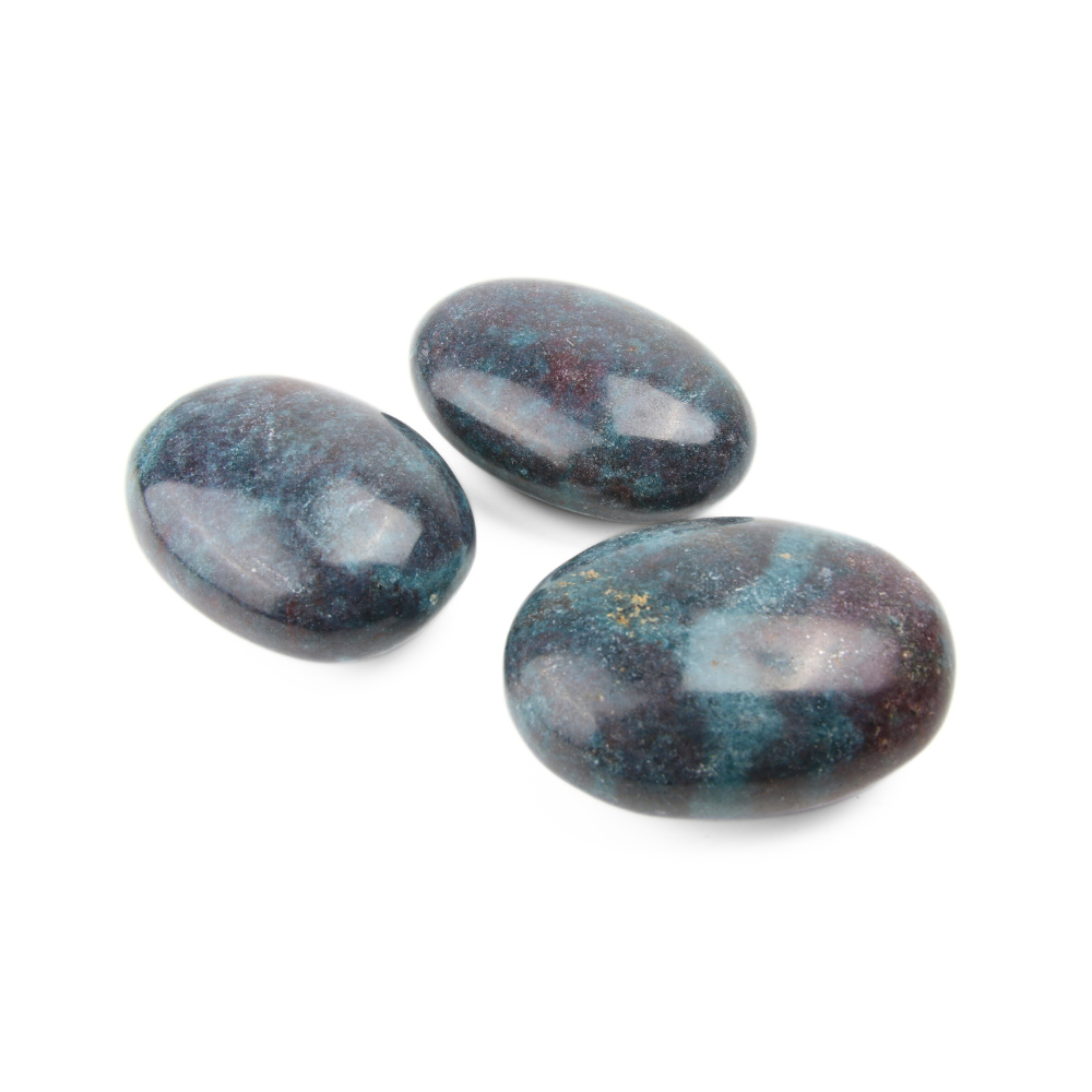 Kyaniet met Robijn Handsteen