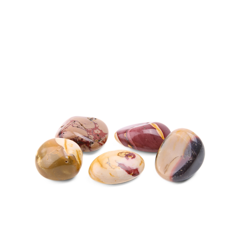 Mookaiet trommelsteen