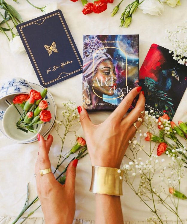 ART deck - Connected by heART