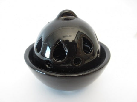 Kleine kegel wierookbrander bruin