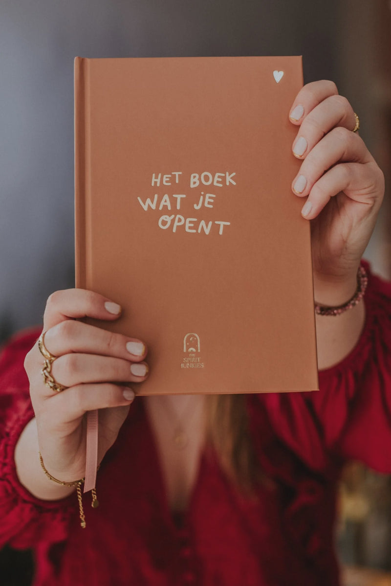 Journal Het boek dat je opent (roze)