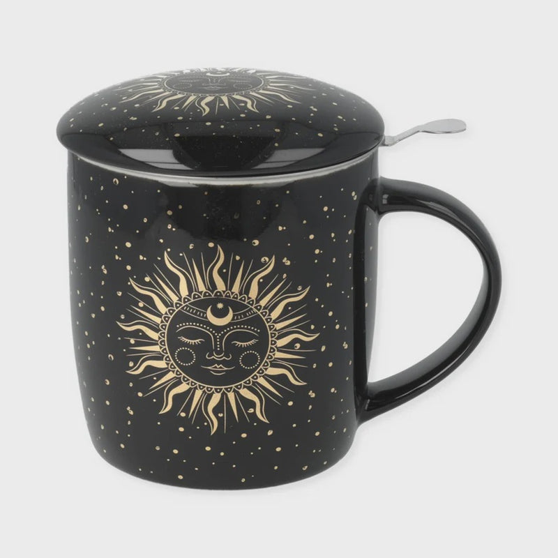 Thee mok set Zon en Maan zwart